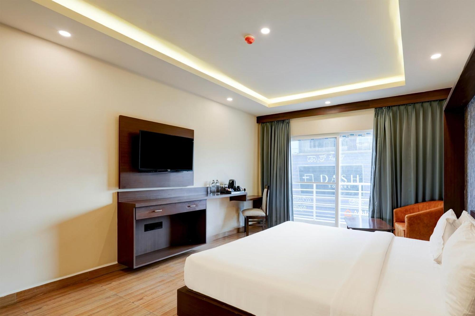 Hotel Grand Tark Plaza Near Delhi Airport